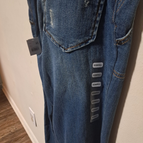 Maternity indigo blue side panel letdown hem maternity Overalls size XS. - Picture 9 of 10